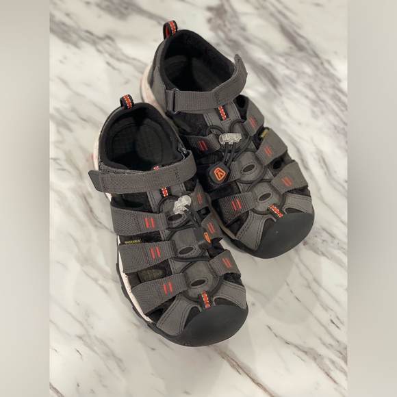 Keen Newport Neo H2 Sandals - Picture 1 of 2